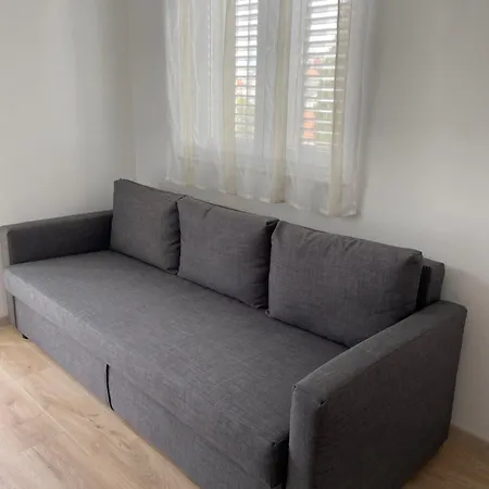 Apartment Mrsic *