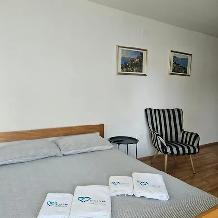 Apartment Mrsic