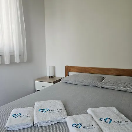 Mrsic Apartment *