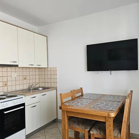 Apartment Mrsic